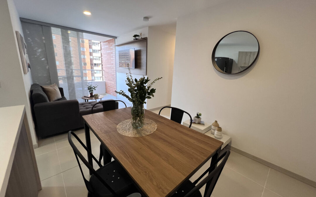 New luxury apartment with perfect location in La Candelaria, Medellín.