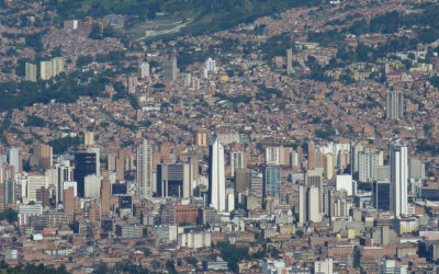 ¿Qué hacer si ocurre un temblor en tu apartamento en Medellín?